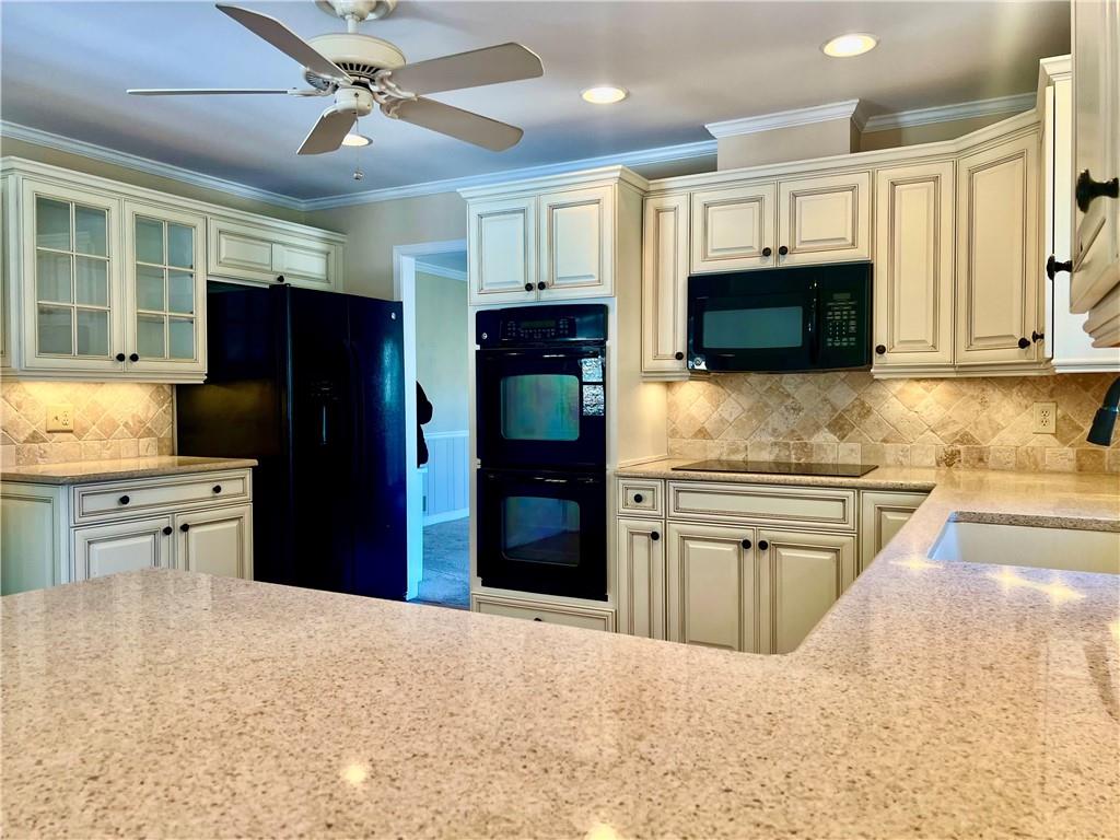 5443 Dunwoody Knoll Court