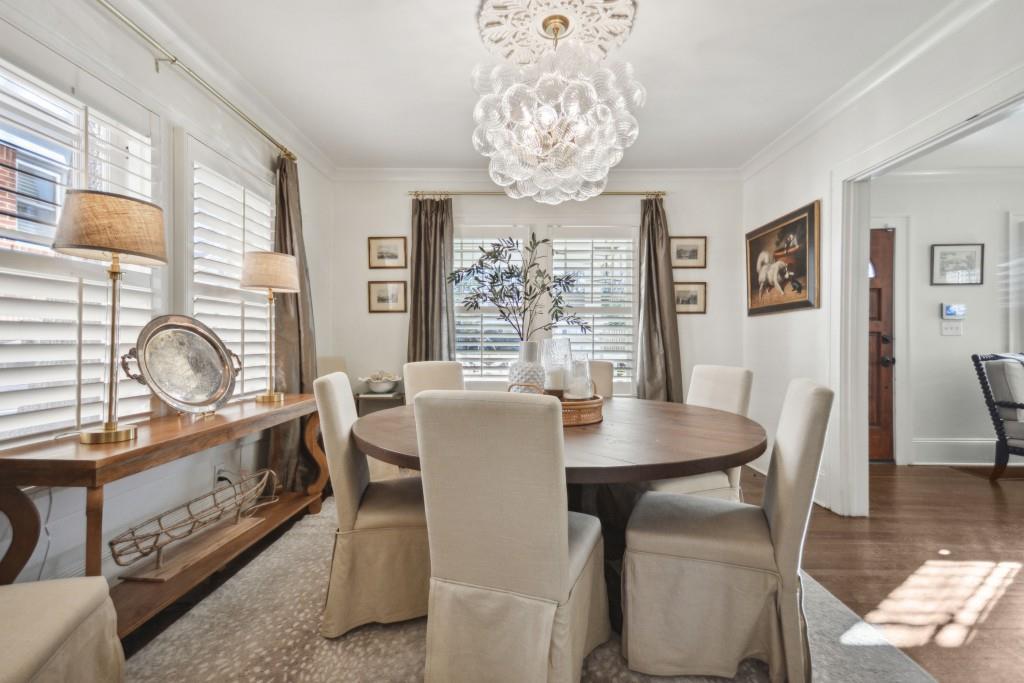 126 Ridgeland Way NE