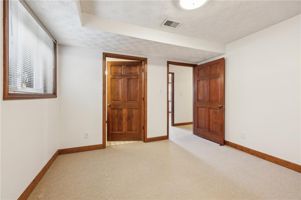 755 Rounsaville Road