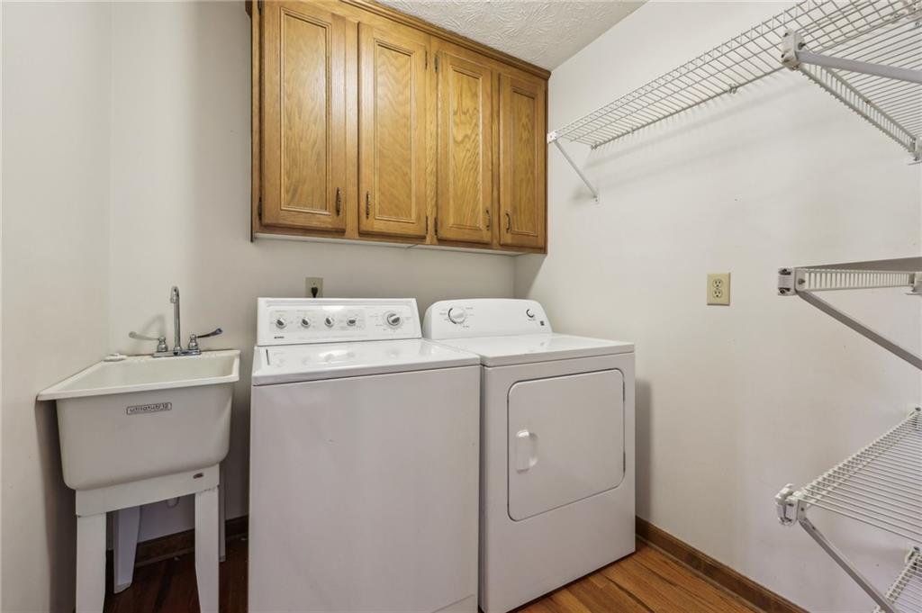 755 Rounsaville Road