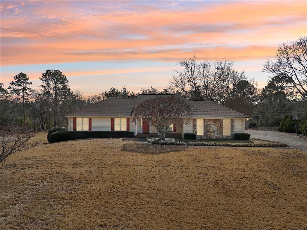 755 Rounsaville Road