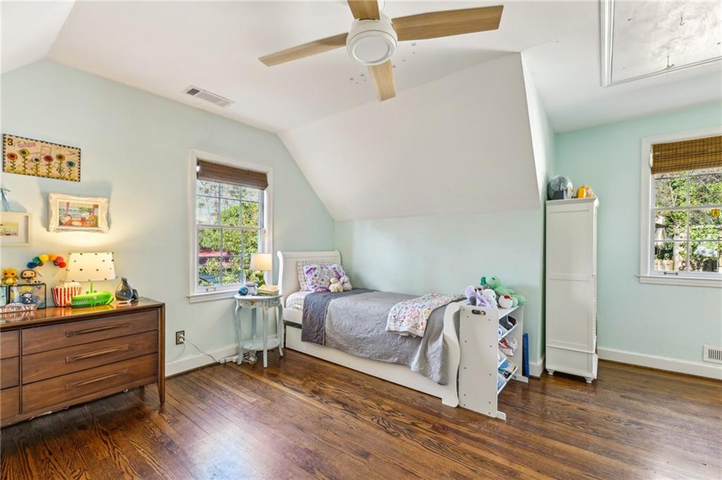 1108 Berkshire Road NE