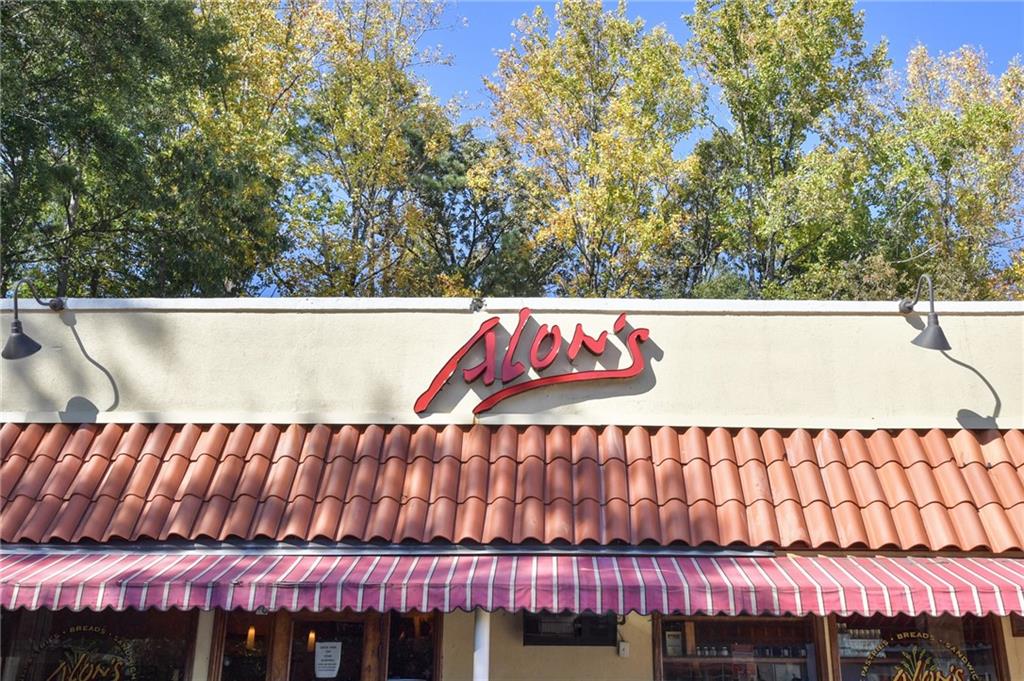 1108 Berkshire Road NE