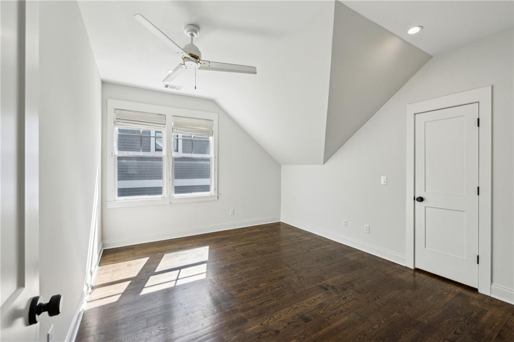 208 Haralson Lane NE