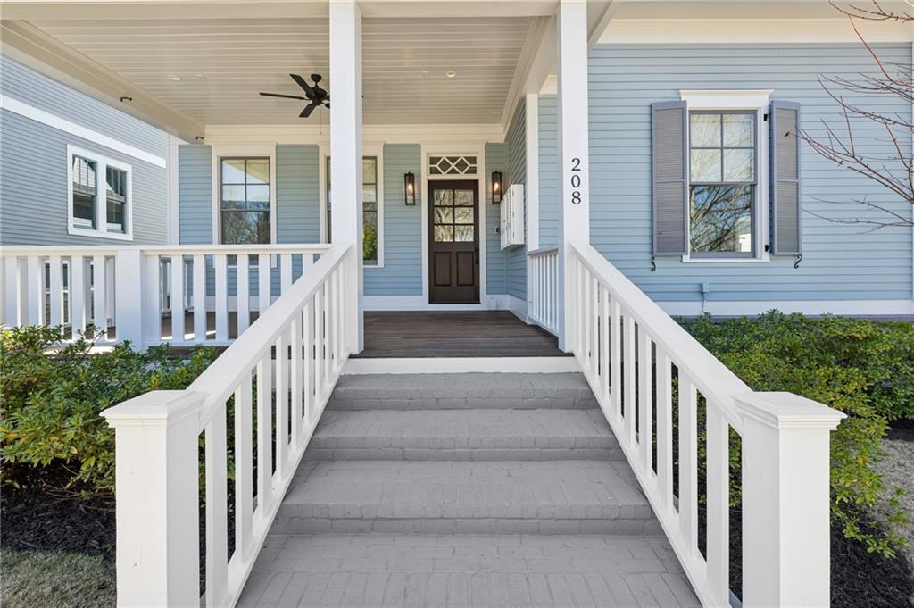 208 Haralson Lane NE