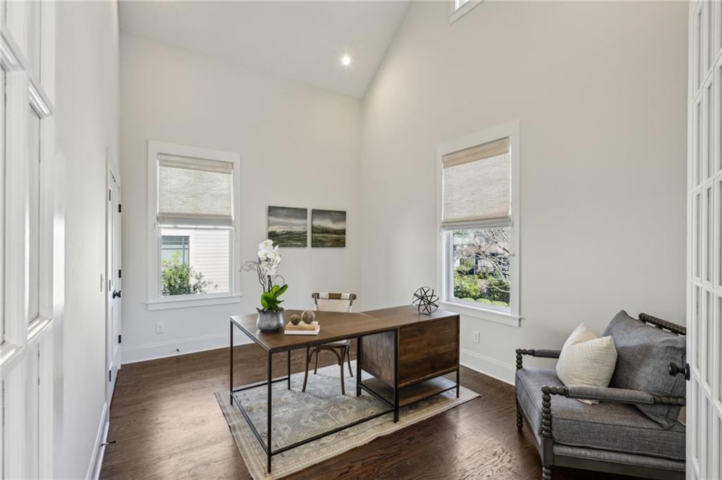 208 Haralson Lane NE