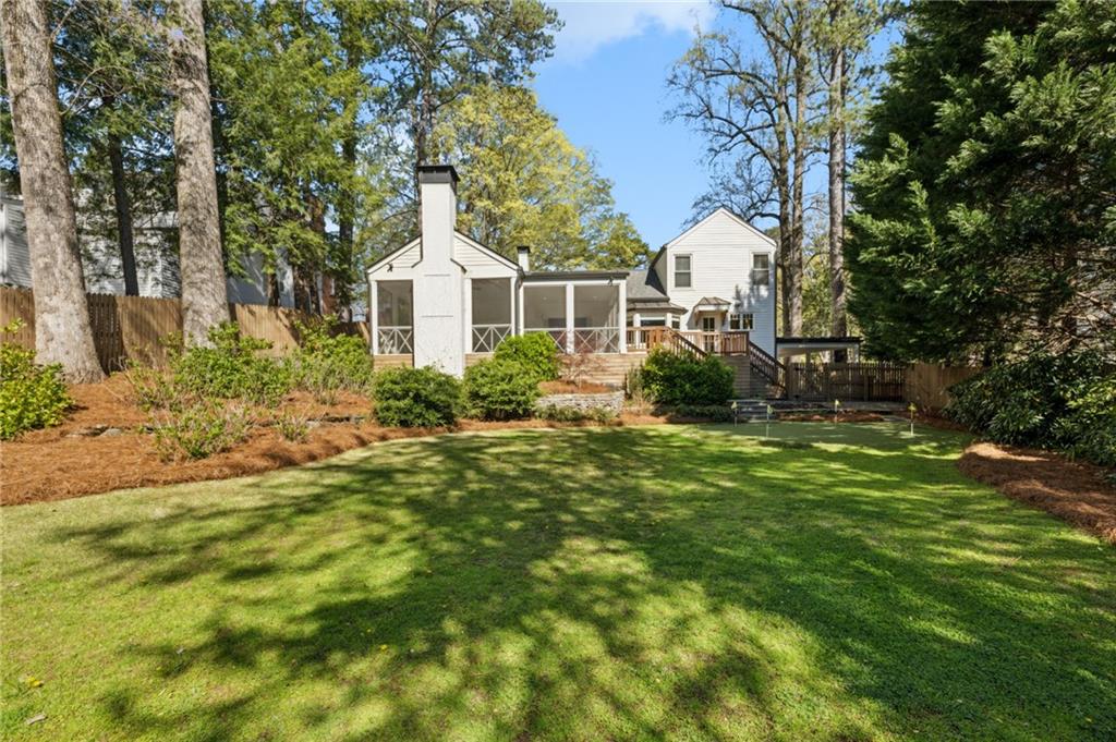 1941 Greystone Road NW