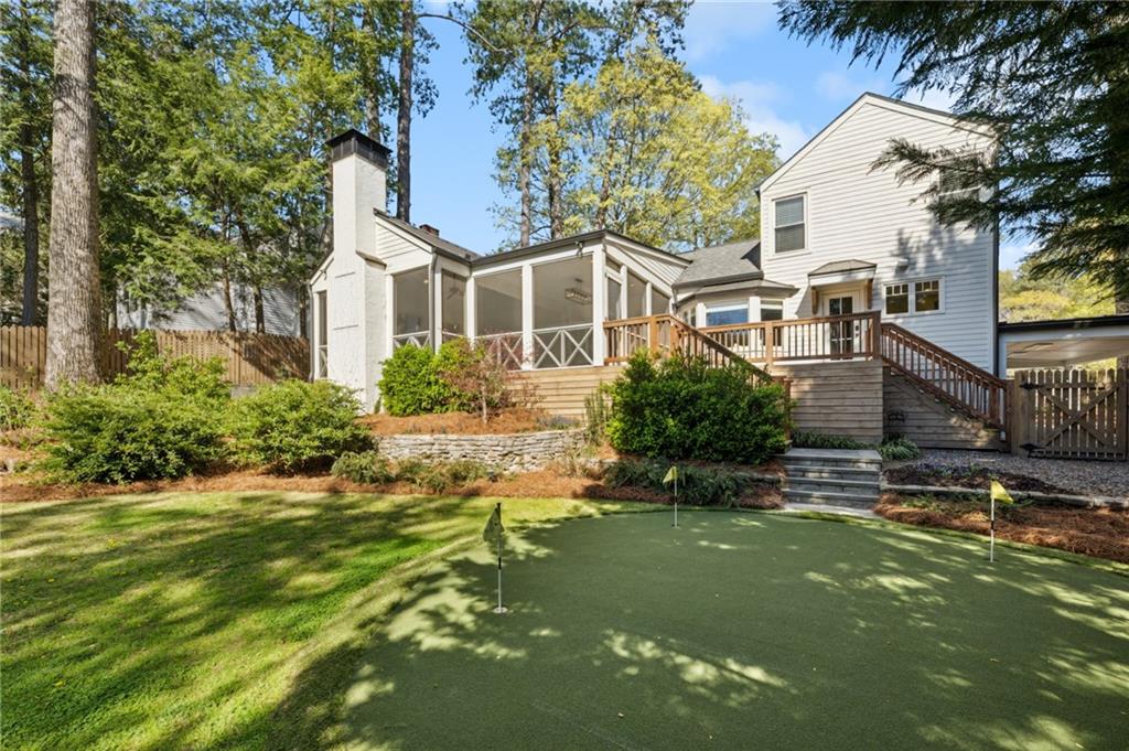 1941 Greystone Road NW