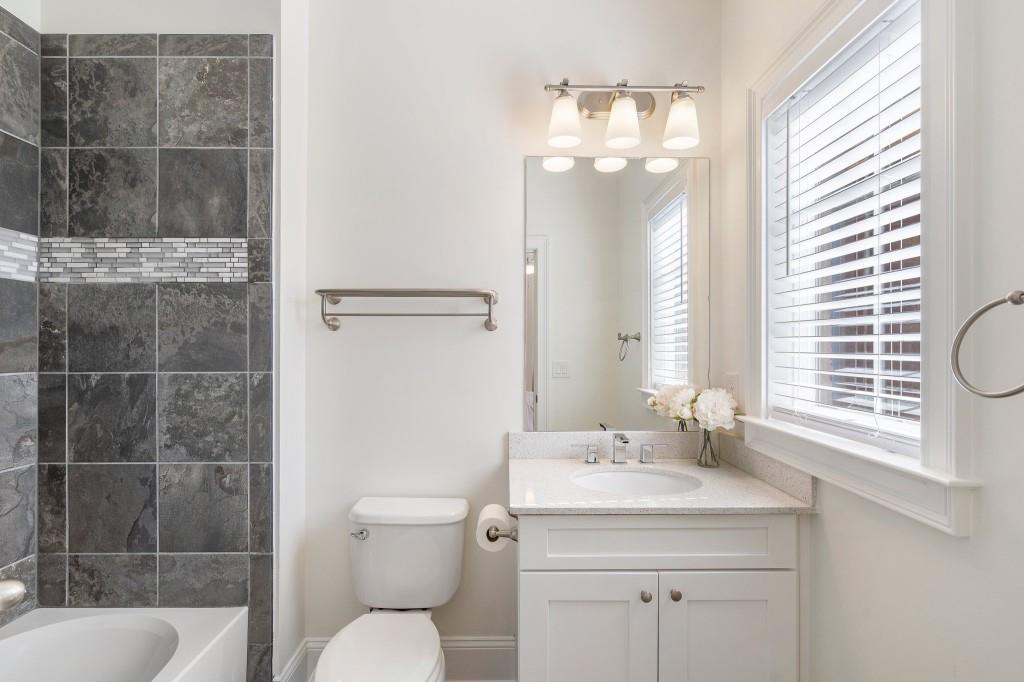 3632 Brookleigh Lane