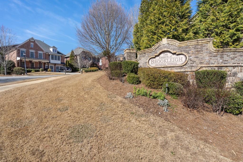 3632 Brookleigh Lane