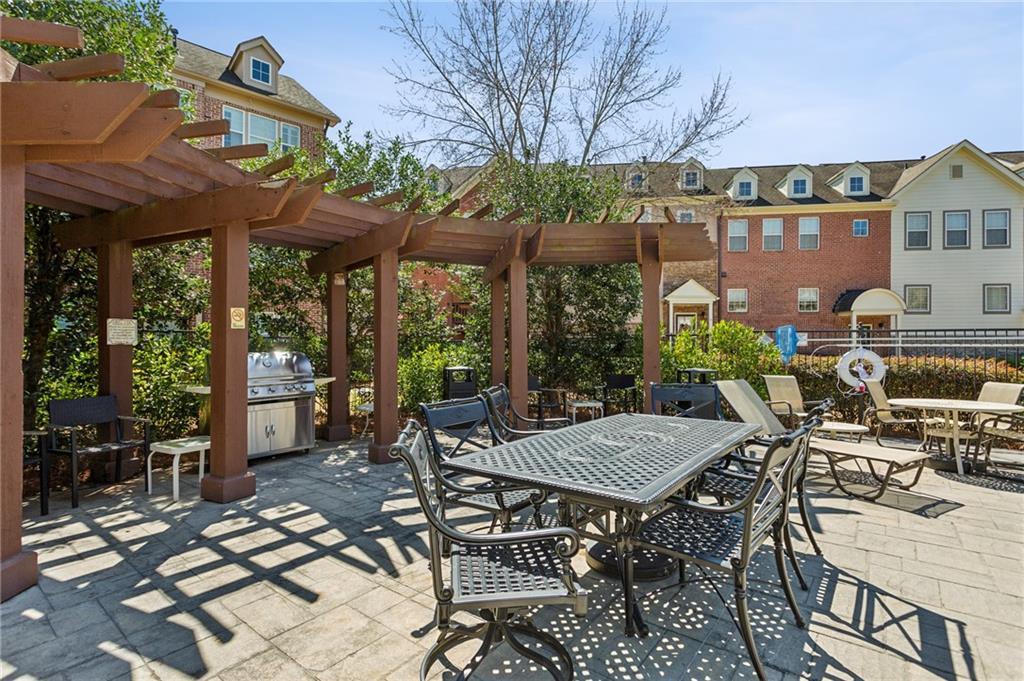 1260 Ashford Creek Way NE