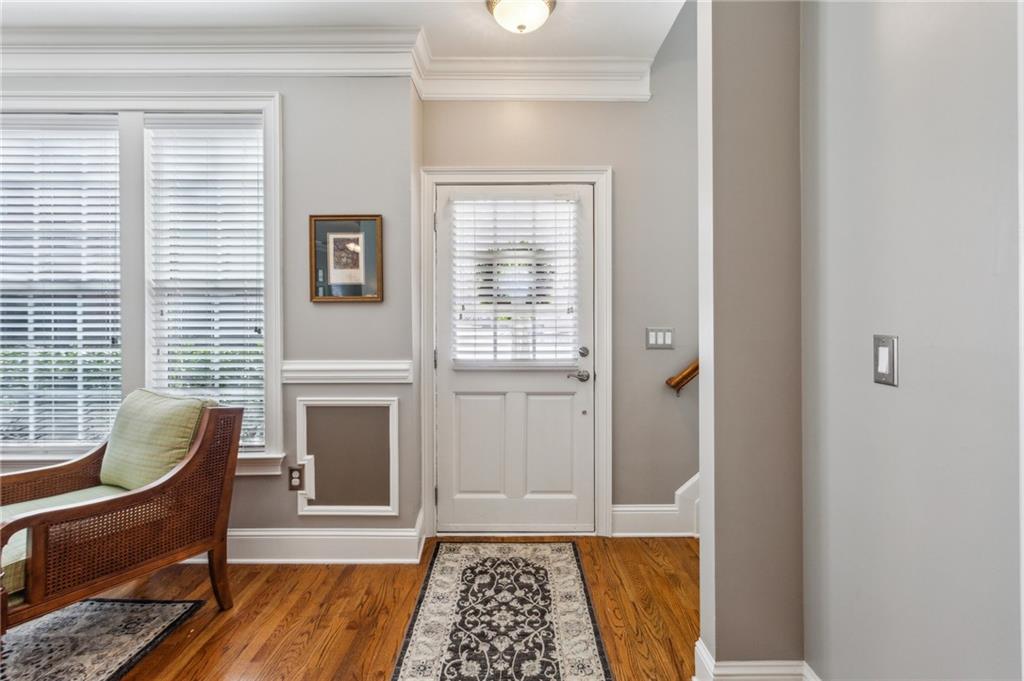 1260 Ashford Creek Way NE