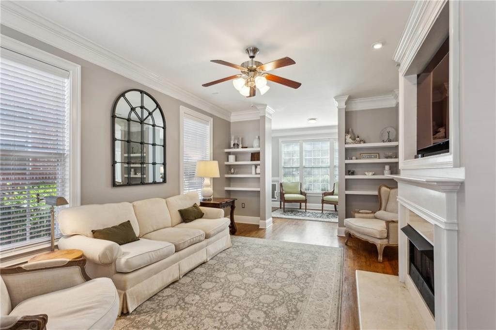 1260 Ashford Creek Way NE