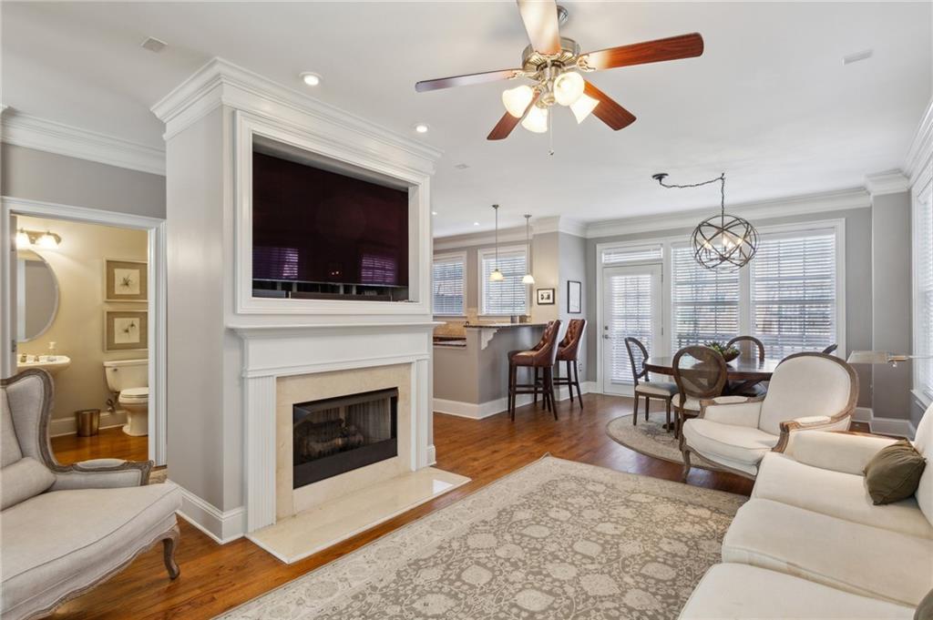 1260 Ashford Creek Way NE