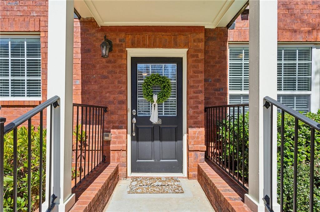 1260 Ashford Creek Way NE