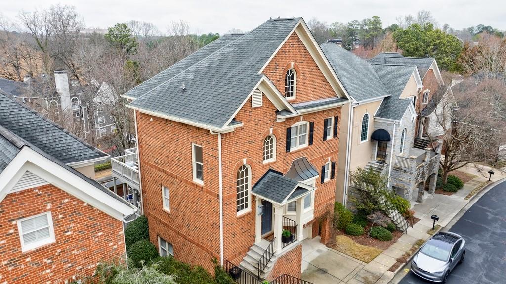 1074 Fairway Estates NE