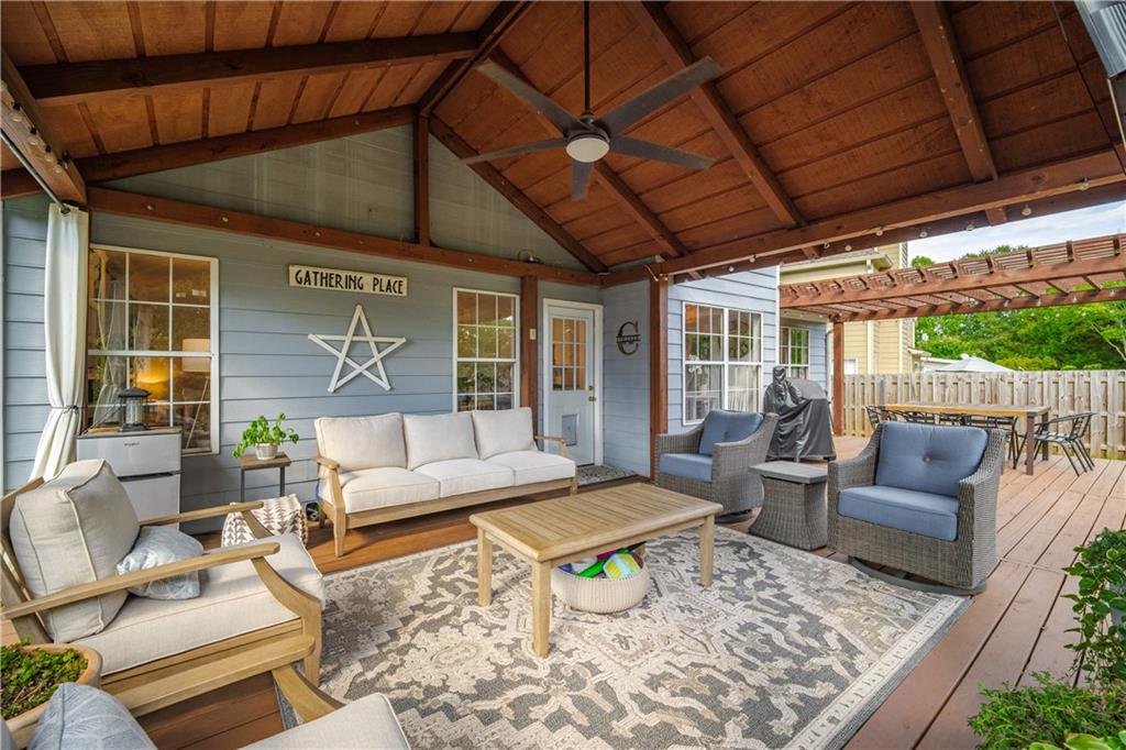 5060 Amber Leaf Drive