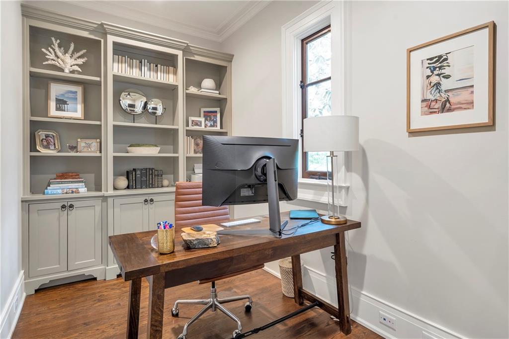 333 Pineland Road NW