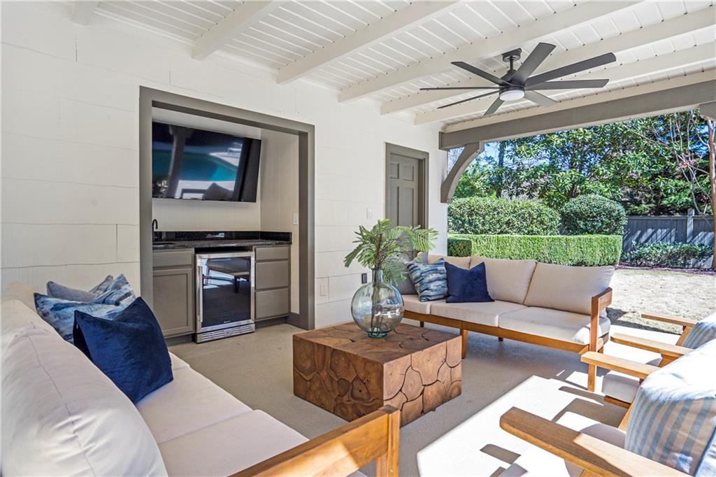 333 Pineland Road NW