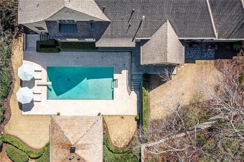 333 Pineland Road NW