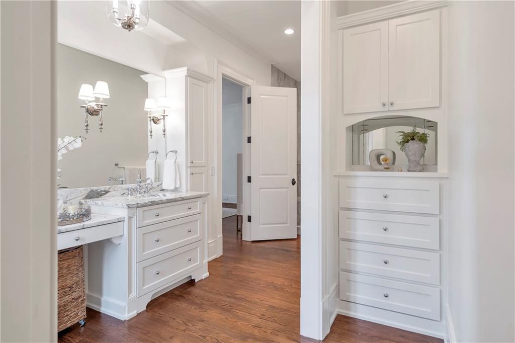 333 Pineland Road NW