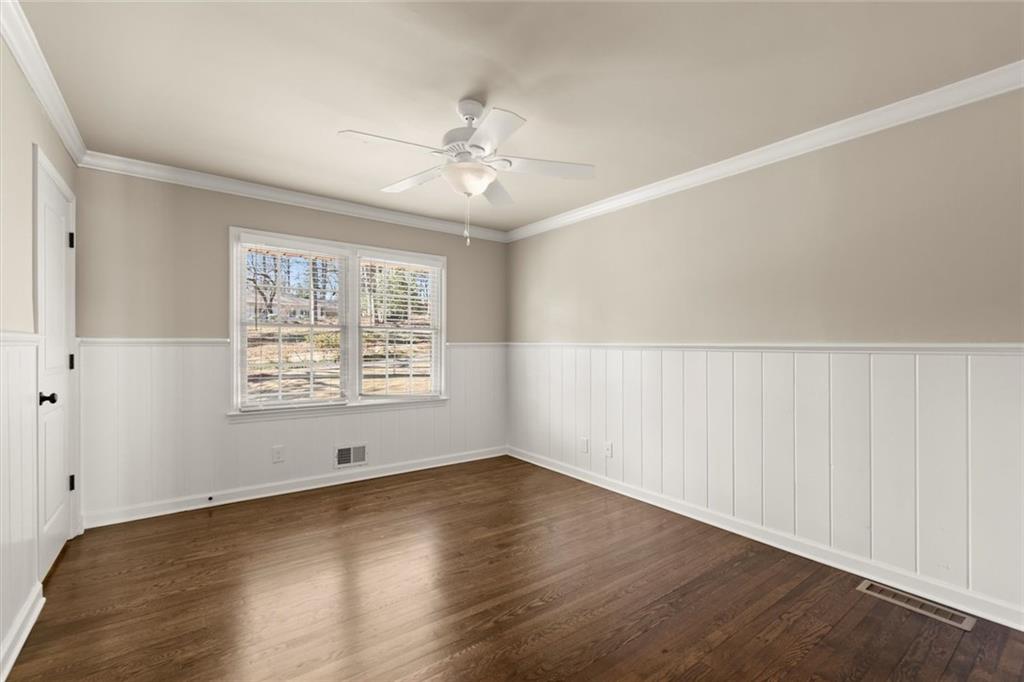 541 Hickory Drive SW