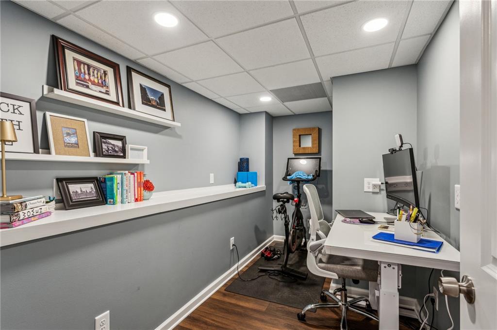 1135 Norwich Circle NE