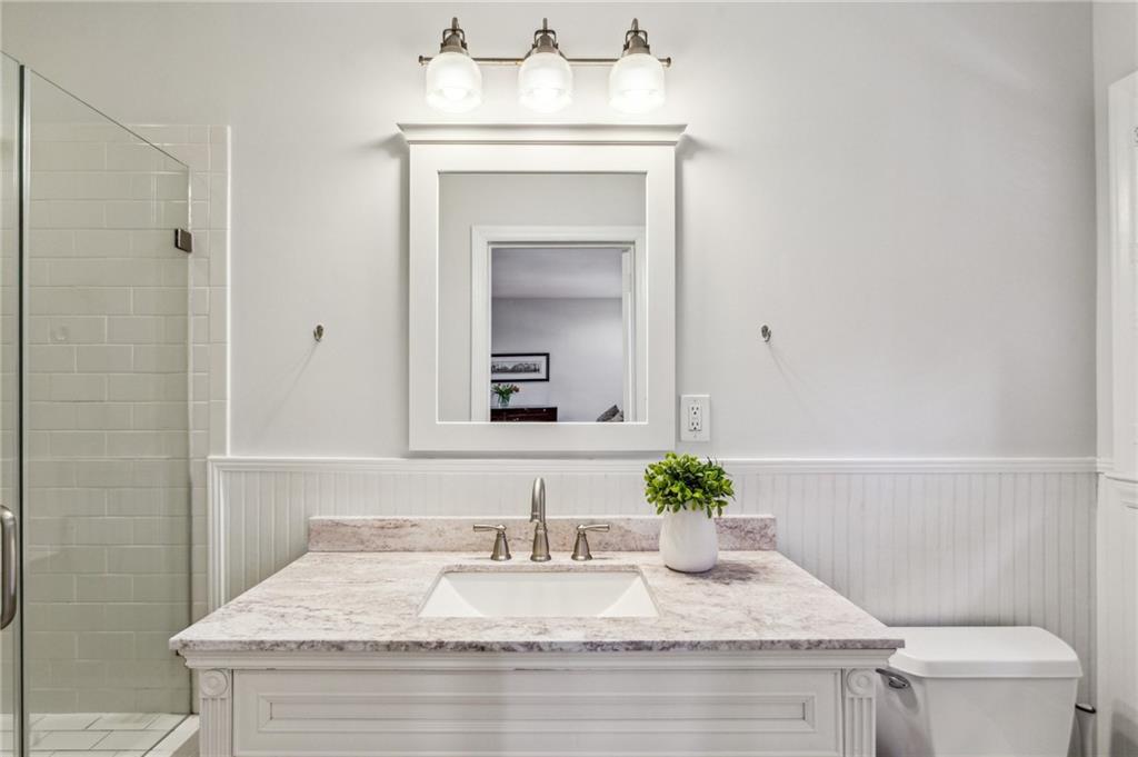 1135 Norwich Circle NE