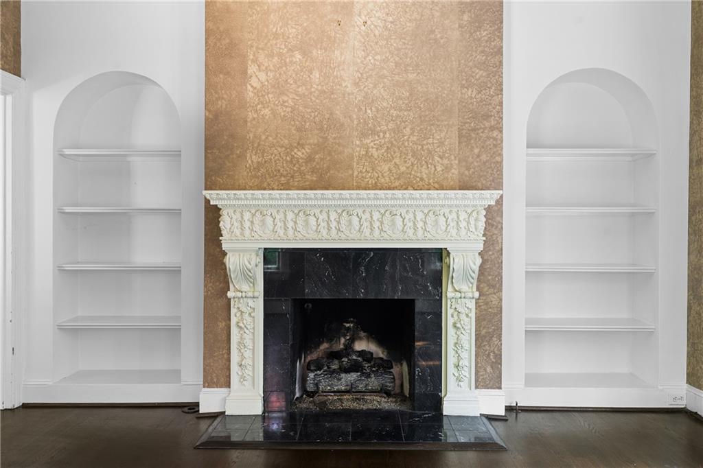 401 Peachtree Battle Avenue NW