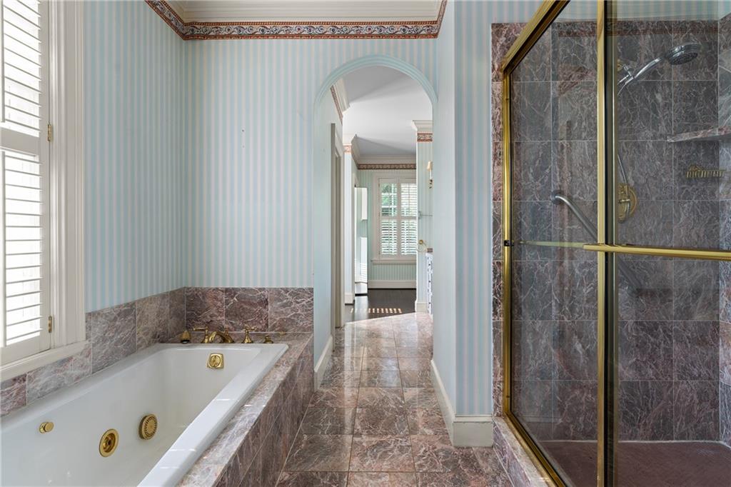 401 Peachtree Battle Avenue NW