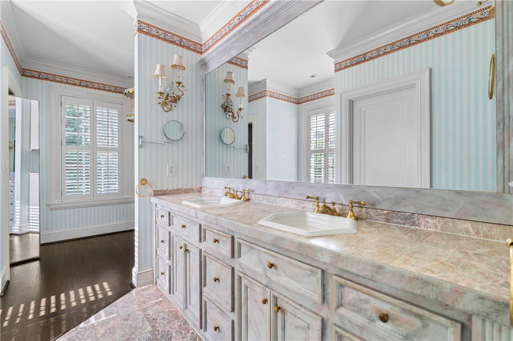 401 Peachtree Battle Avenue NW