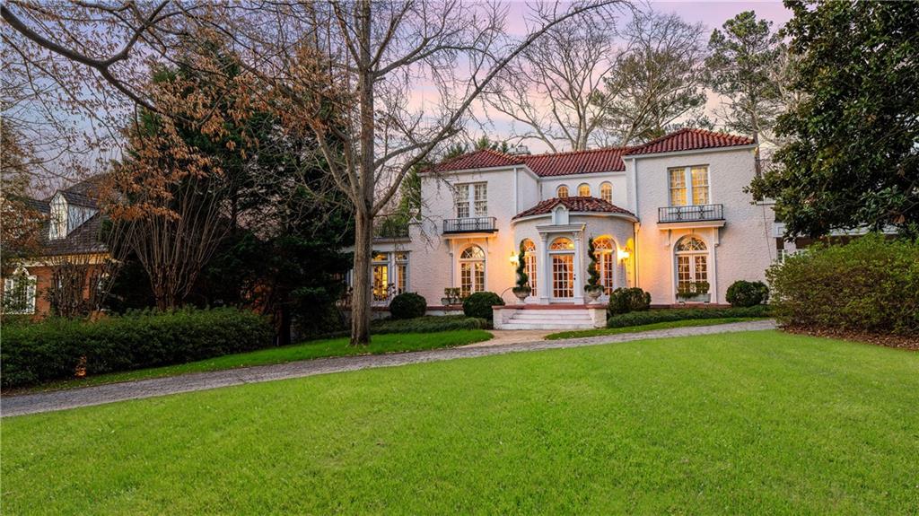 401 Peachtree Battle Avenue NW