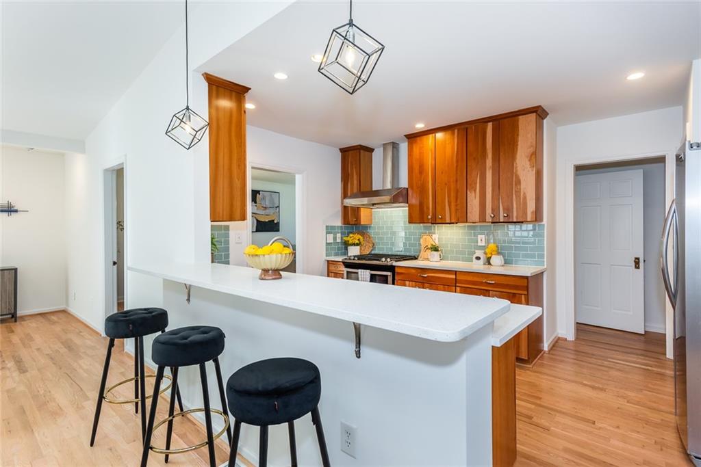 247 HEATON PARK Drive