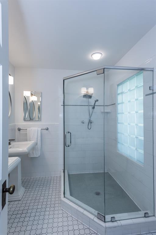 247 HEATON PARK Drive