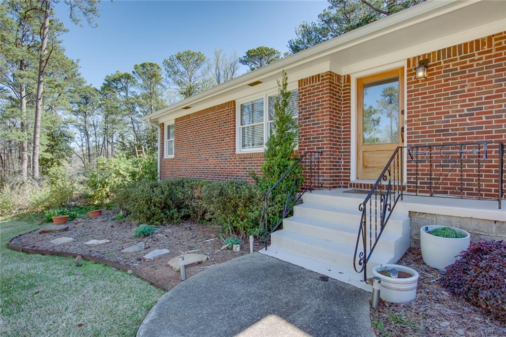 247 HEATON PARK Drive