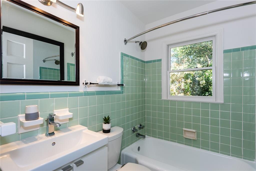 247 HEATON PARK Drive