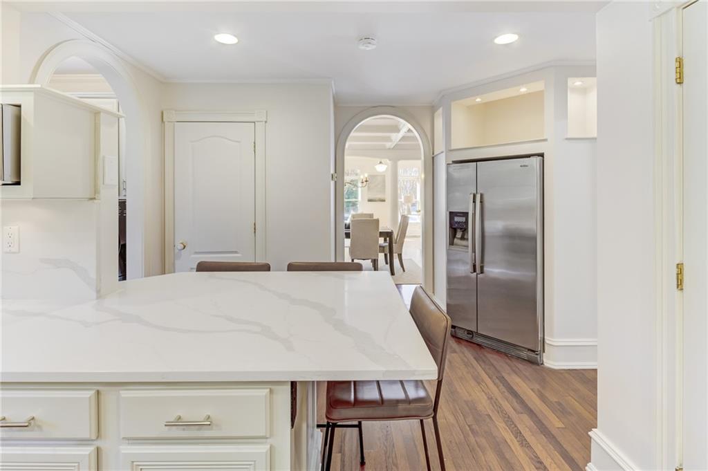 232 Westminster Drive NE