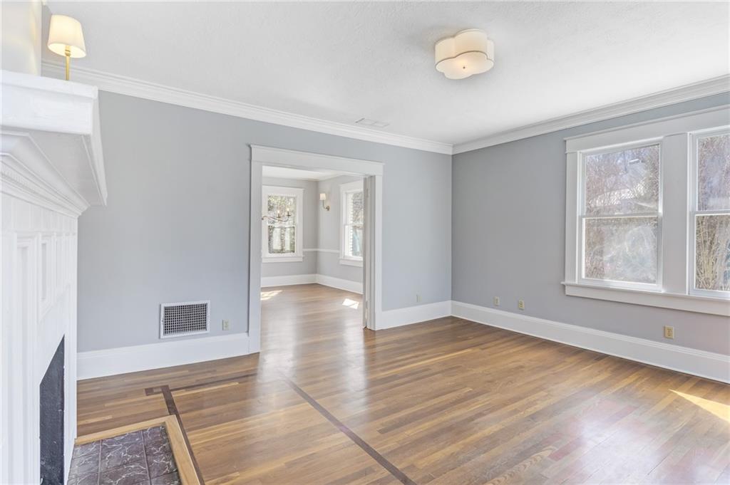 232 Westminster Drive NE