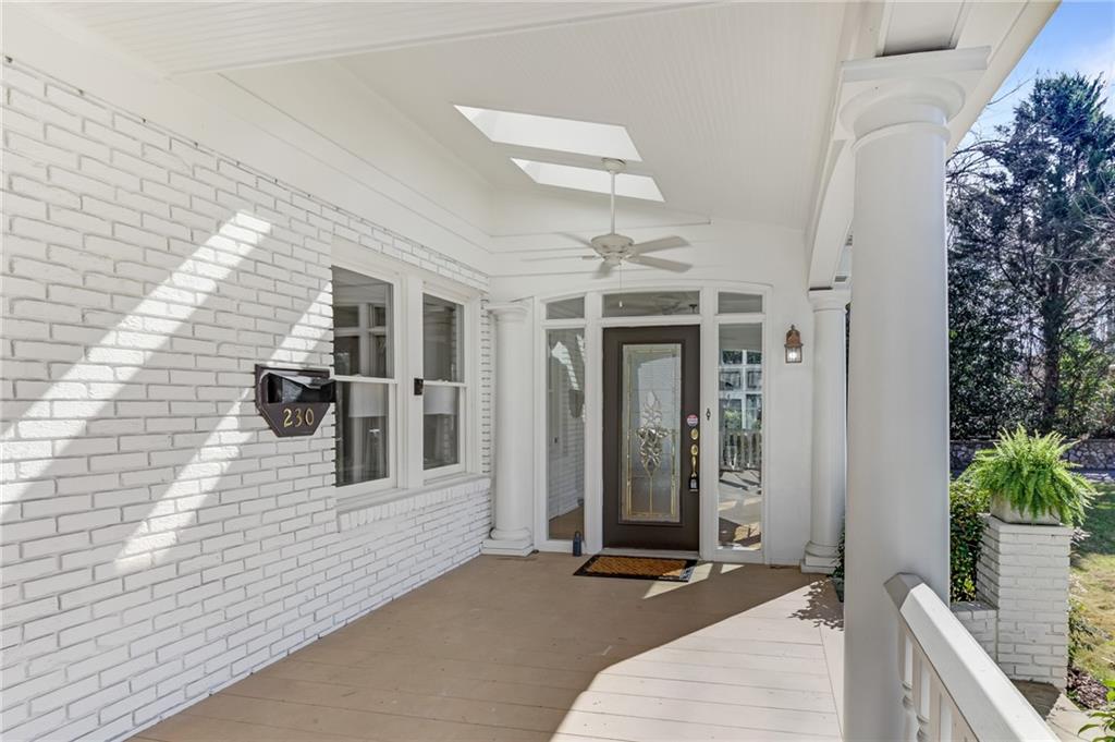 232 Westminster Drive NE