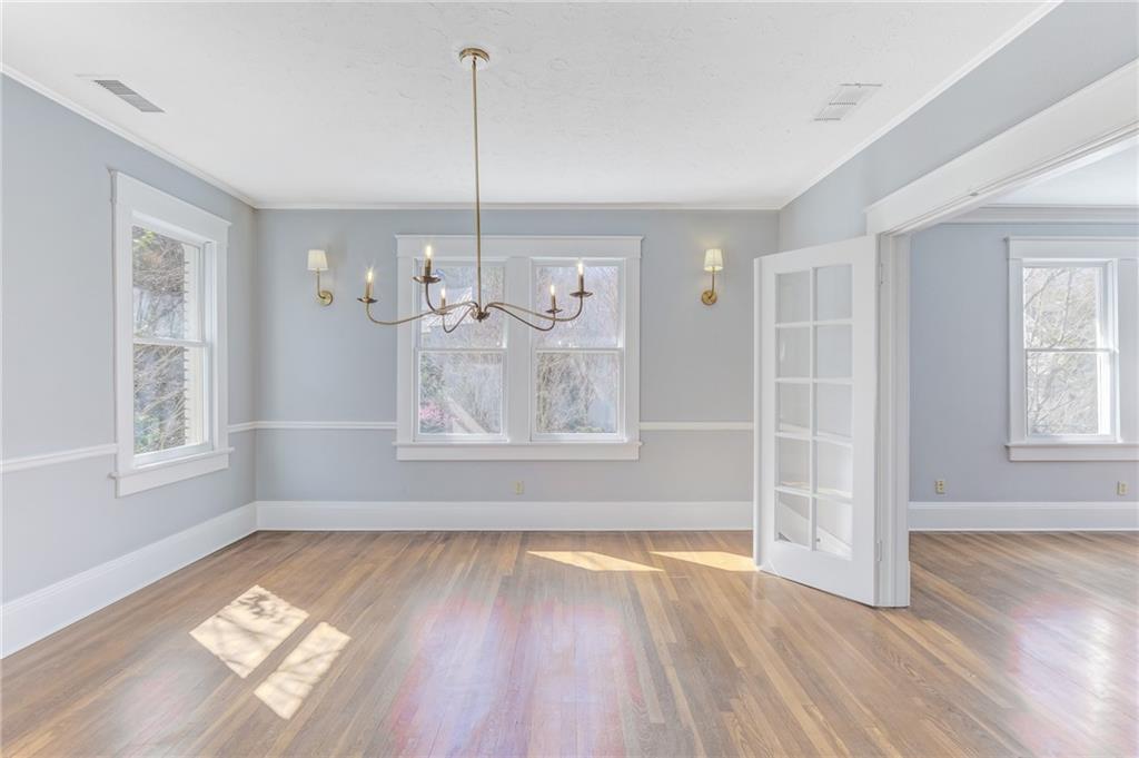 232 Westminster Drive NE