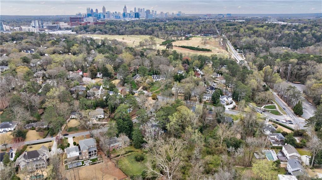 2544 Brookdale Drive NW