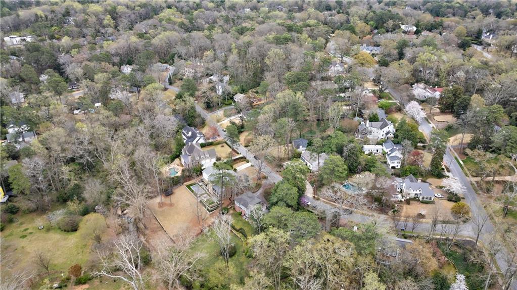 2544 Brookdale Drive NW