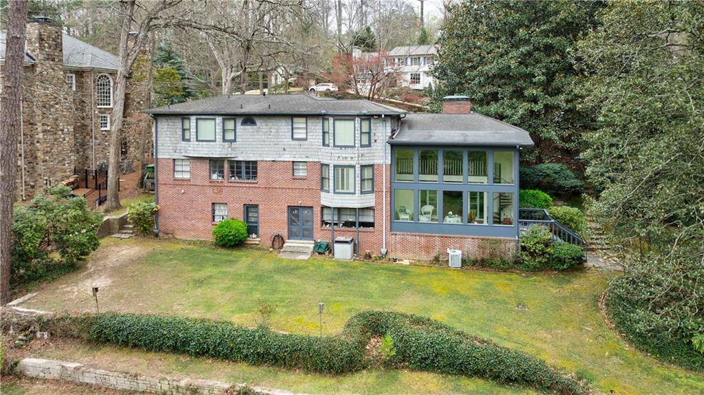 2544 Brookdale Drive NW