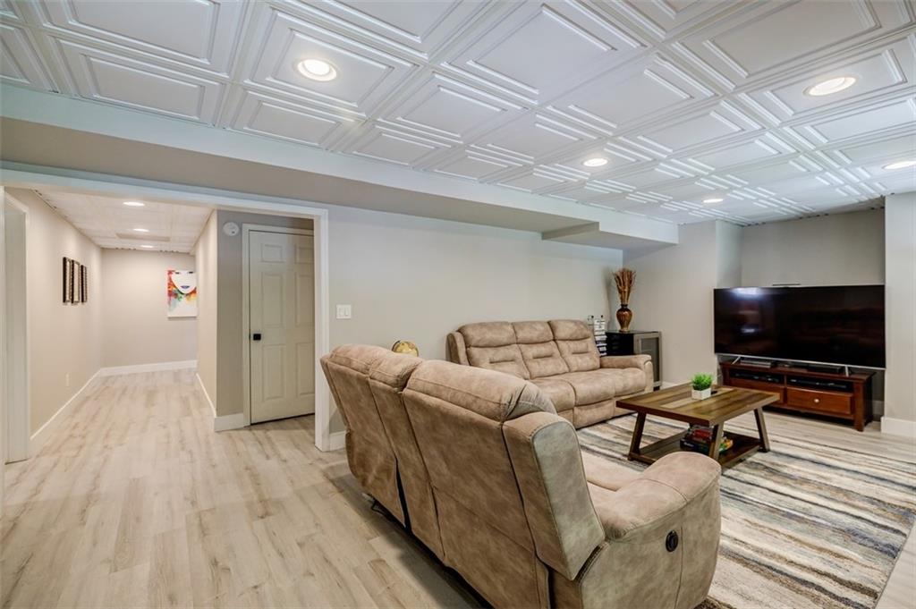 2105 Brookridge Terrace