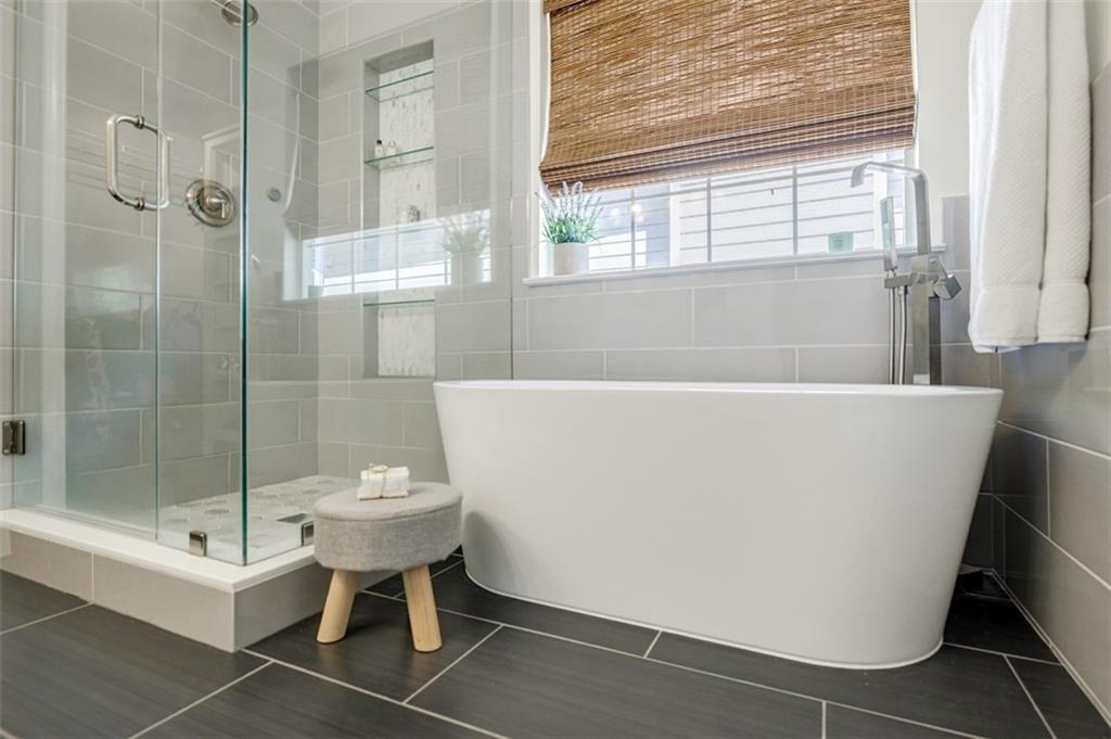 2105 Brookridge Terrace