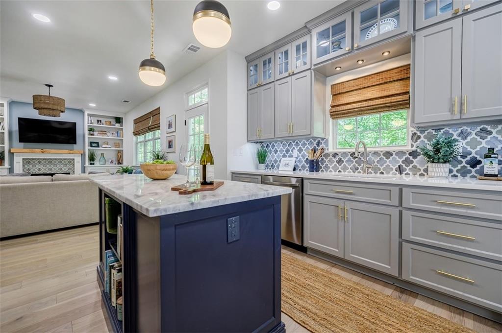 2105 Brookridge Terrace