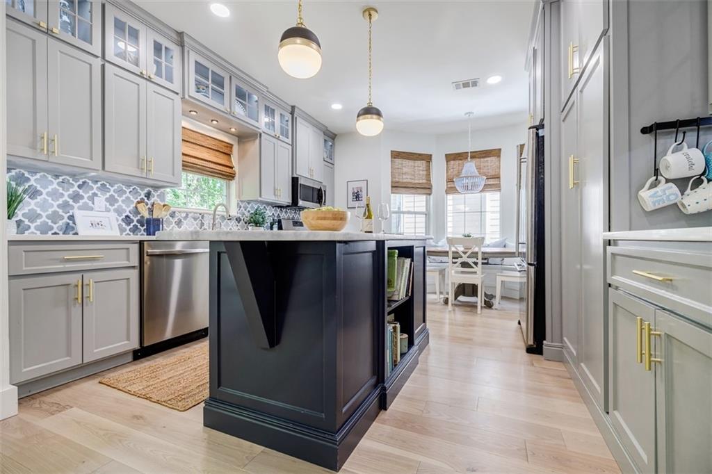 2105 Brookridge Terrace