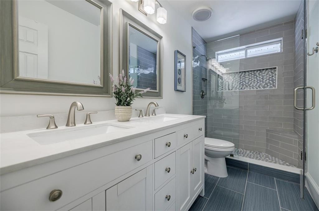 2105 Brookridge Terrace