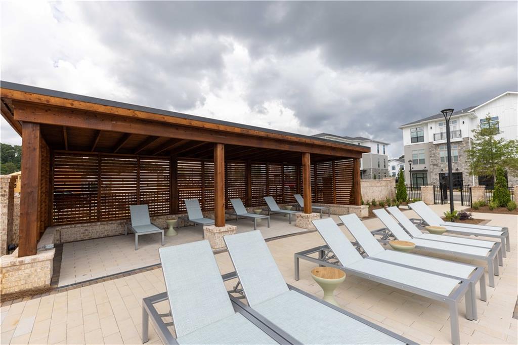 5450 Howington Court Unit 195