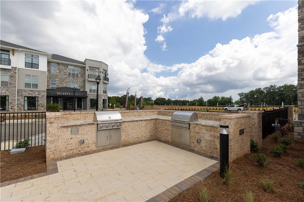 5450 Howington Court Unit 195